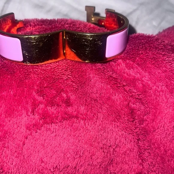 Hermès Pink and Gold Clic H Bracelet GM - Picture 10 of 13